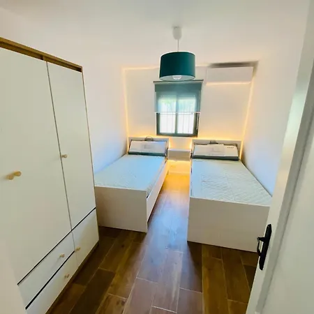 El 42 *